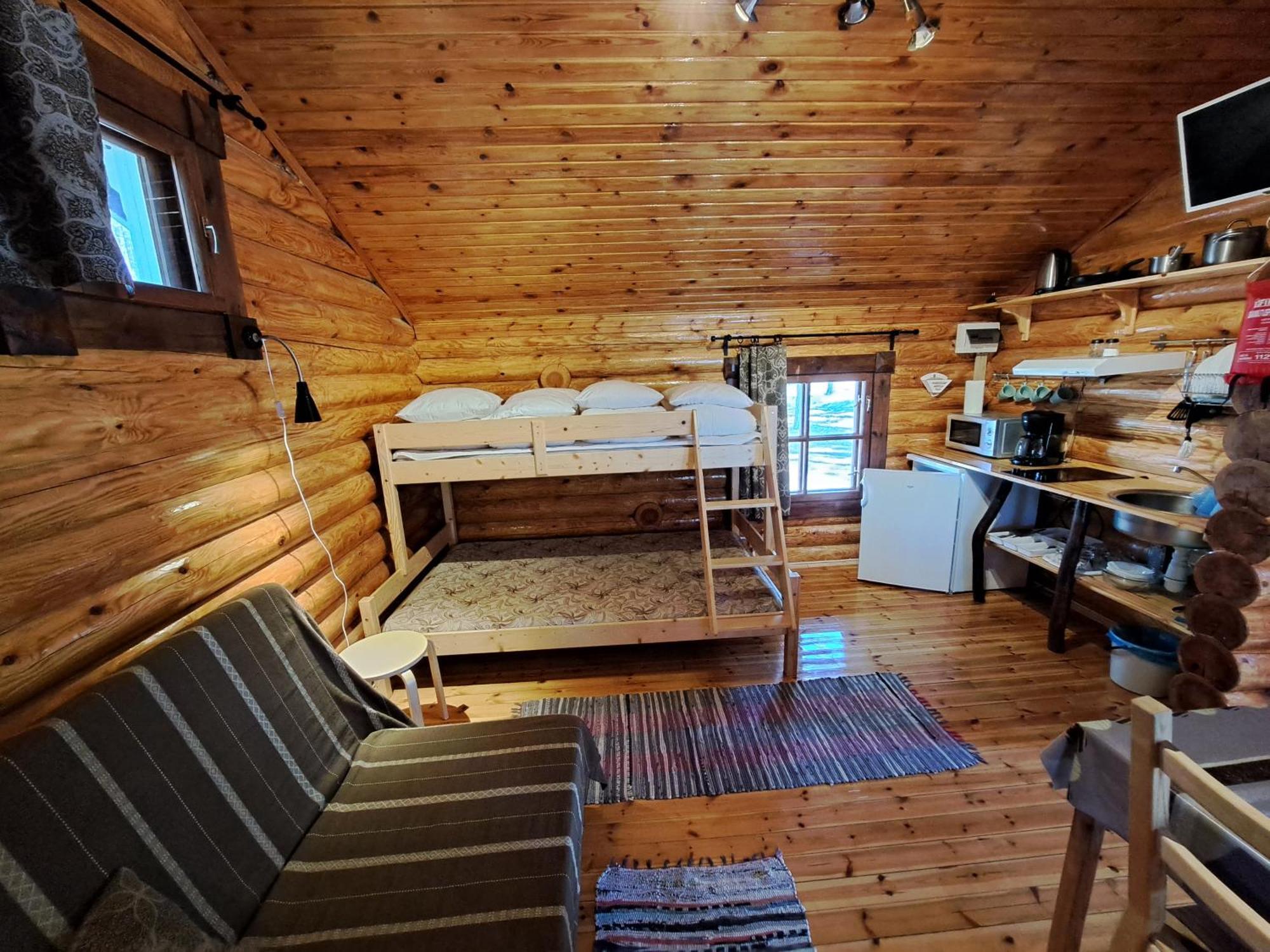 Laahtanen Camping Ristijärvi Rom bilde